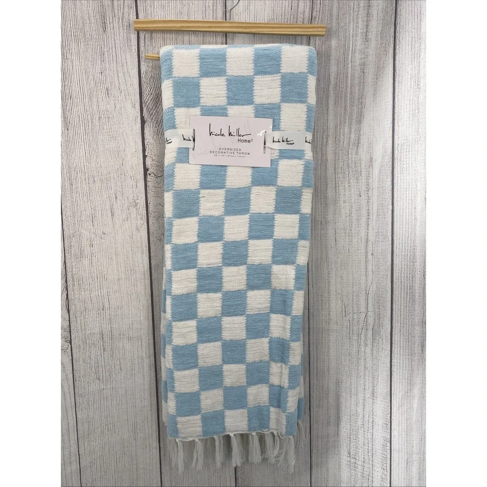 Nicole Miller Throw Blanket 50x70 Light Blue White Chenille Checkered Fringe